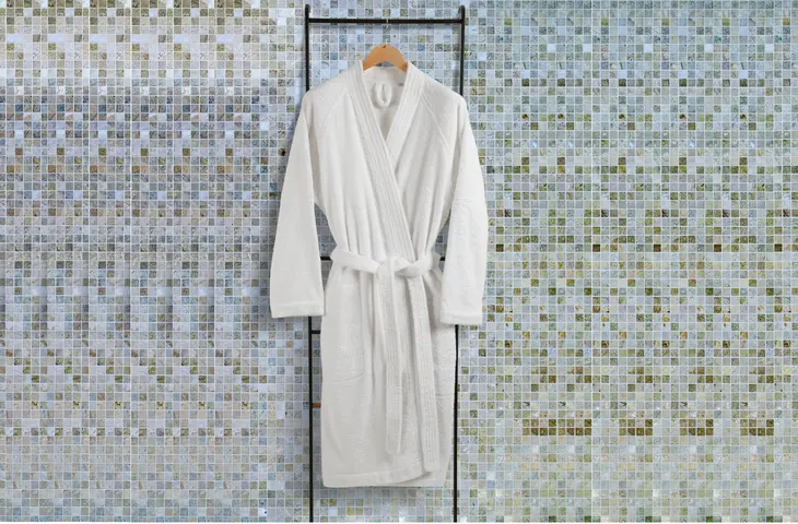 Cocoon bathrobe